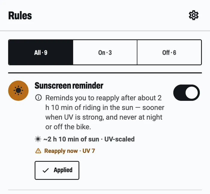 La pestaña Reglas de BikeOtter: el recordatorio de protector solar activado, con el estado «Reapply now · UV 7».